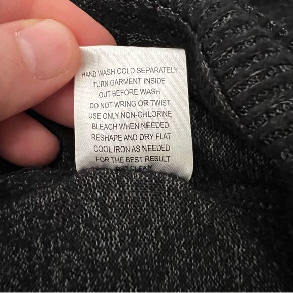 Olive & Oak Top Womens Size XS Gray Dolman Long Sleeve Visible Seams Boat Neck - Picture 10 of 12